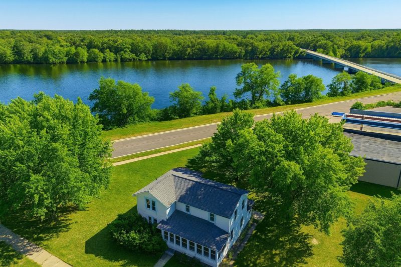 Best Siding Contractors Contractors in Columbia, SC